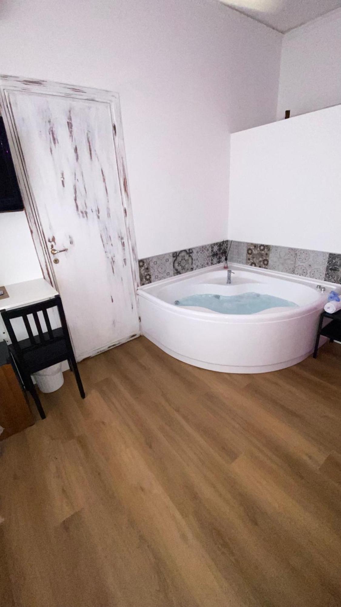 Suitesicily Rooms Palermo Altavilla Milicia Eksteriør billede